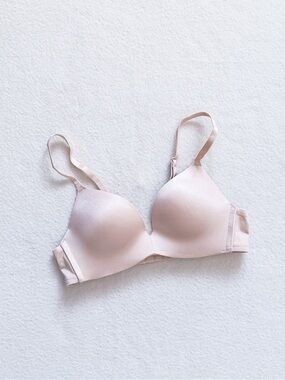 Auden Push Up Wirefree Bra Smooth Seamless Microfiber T-Shirt Nude Beige 32A